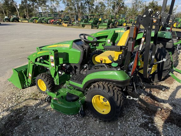2024 John Deere 1025R Photo 4