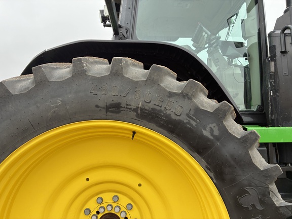 2025 John Deere 8R 370 - Photo18