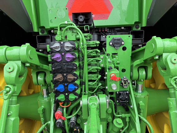 2025 John Deere 8R 370 - Photo33