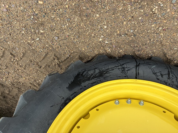 2025 John Deere 8R 370 - Photo10