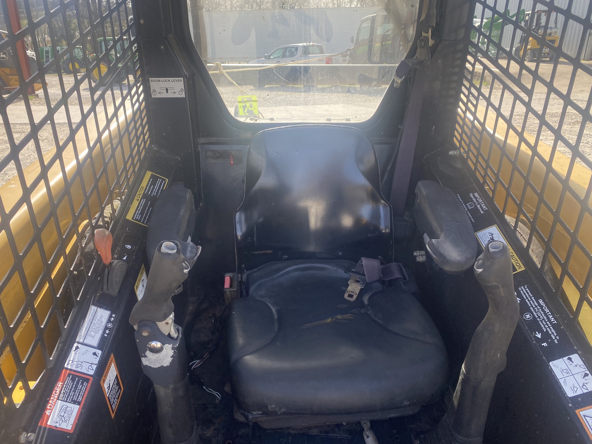  2004 John Deere 250-II at Heritage Tractor in Harrison, AR