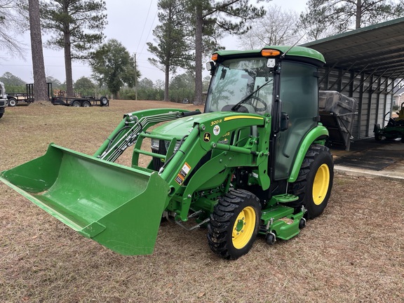 2024 John Deere 3039R Photo 2