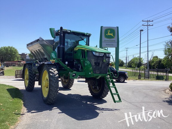 Photo of 2023 John Deere 600R
