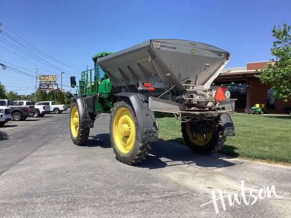 Photo of 2023 John Deere 600R