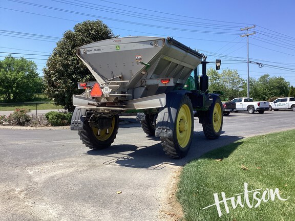 Photo of 2023 John Deere 600R