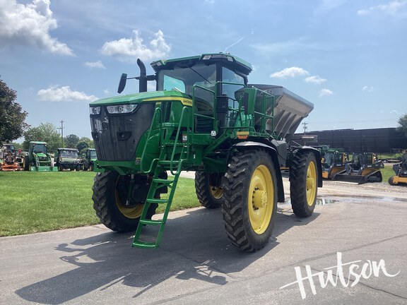 Photo of 2023 John Deere 600R