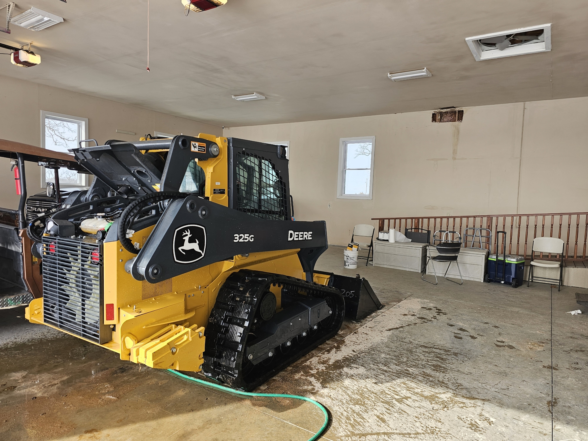  2025 John Deere 325G at Heritage Tractor in Rolla, MO