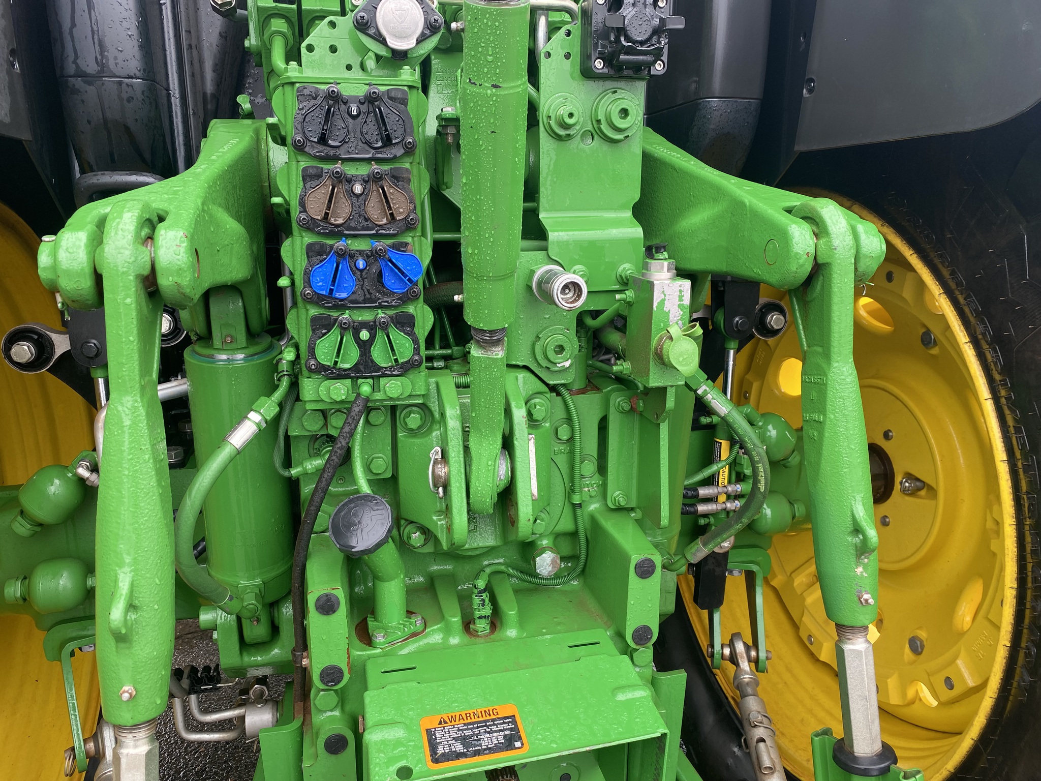 2024 John Deere 6R 185 Image 6