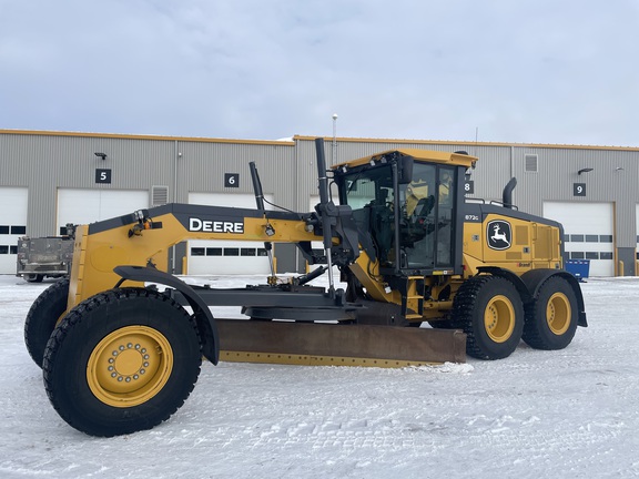 Photo of a 2021 John Deere 872G