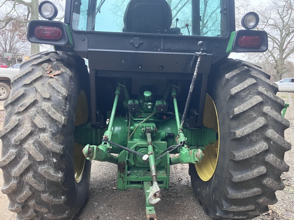 1984 John Deere 2950