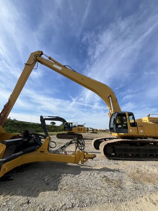 2002 John Deere 450C LC