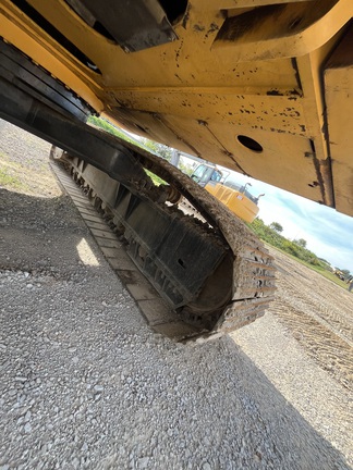 2002 John Deere 450C LC