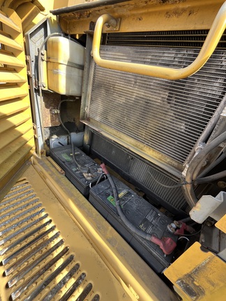 2002 John Deere 450C LC