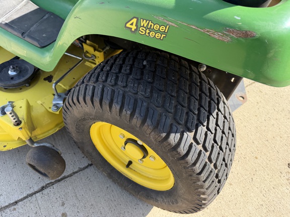 2015 John Deere X324 - Photo14