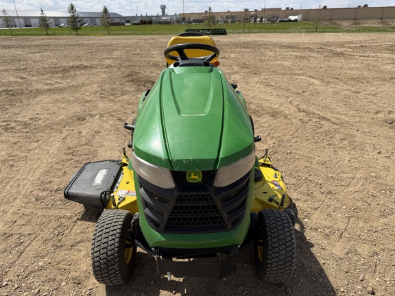 2015 John Deere X324 - Photo8