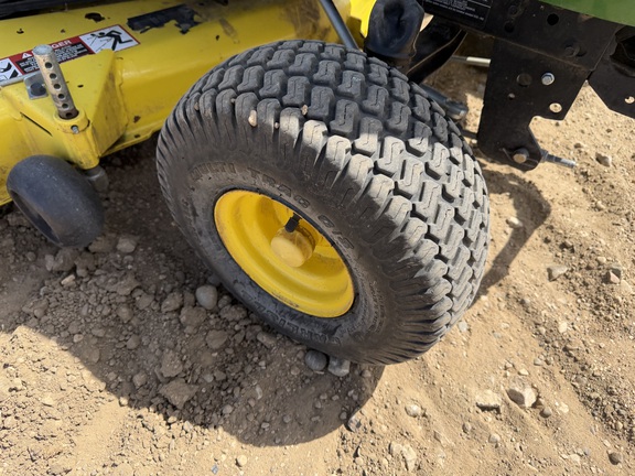 2015 John Deere X324 - Photo11