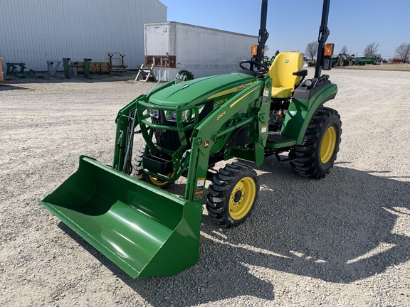 Photo of 2025 John Deere 2032R