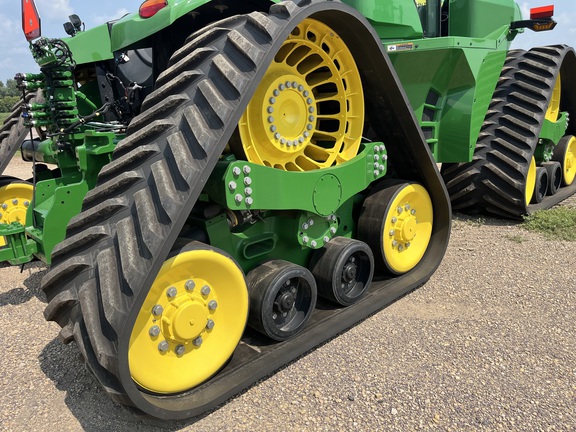 2025 John Deere 9RX 640 - Photo16