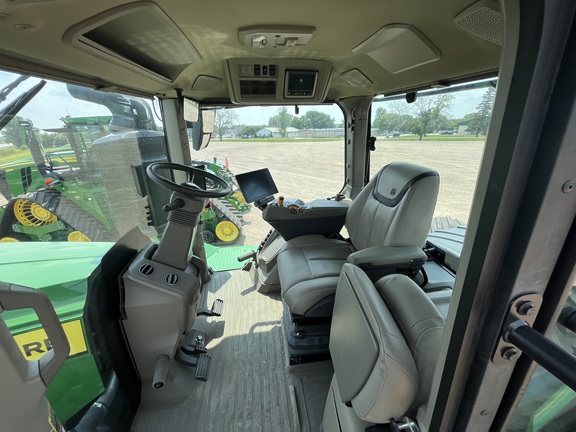 2025 John Deere 9RX 640 - Photo29