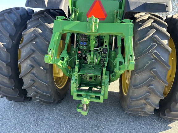 2025 John Deere 8R 280 Photo 3