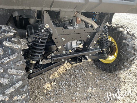 Photo of 2025 John Deere XUV 875M HVAC Cab Diesel