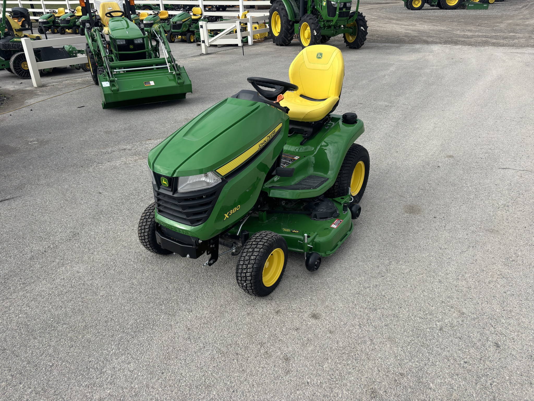 2025 John Deere X380 Image 2