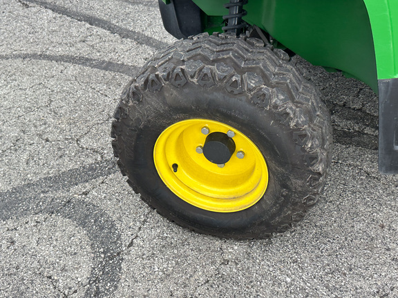 2024 John-Deere TX 4X2