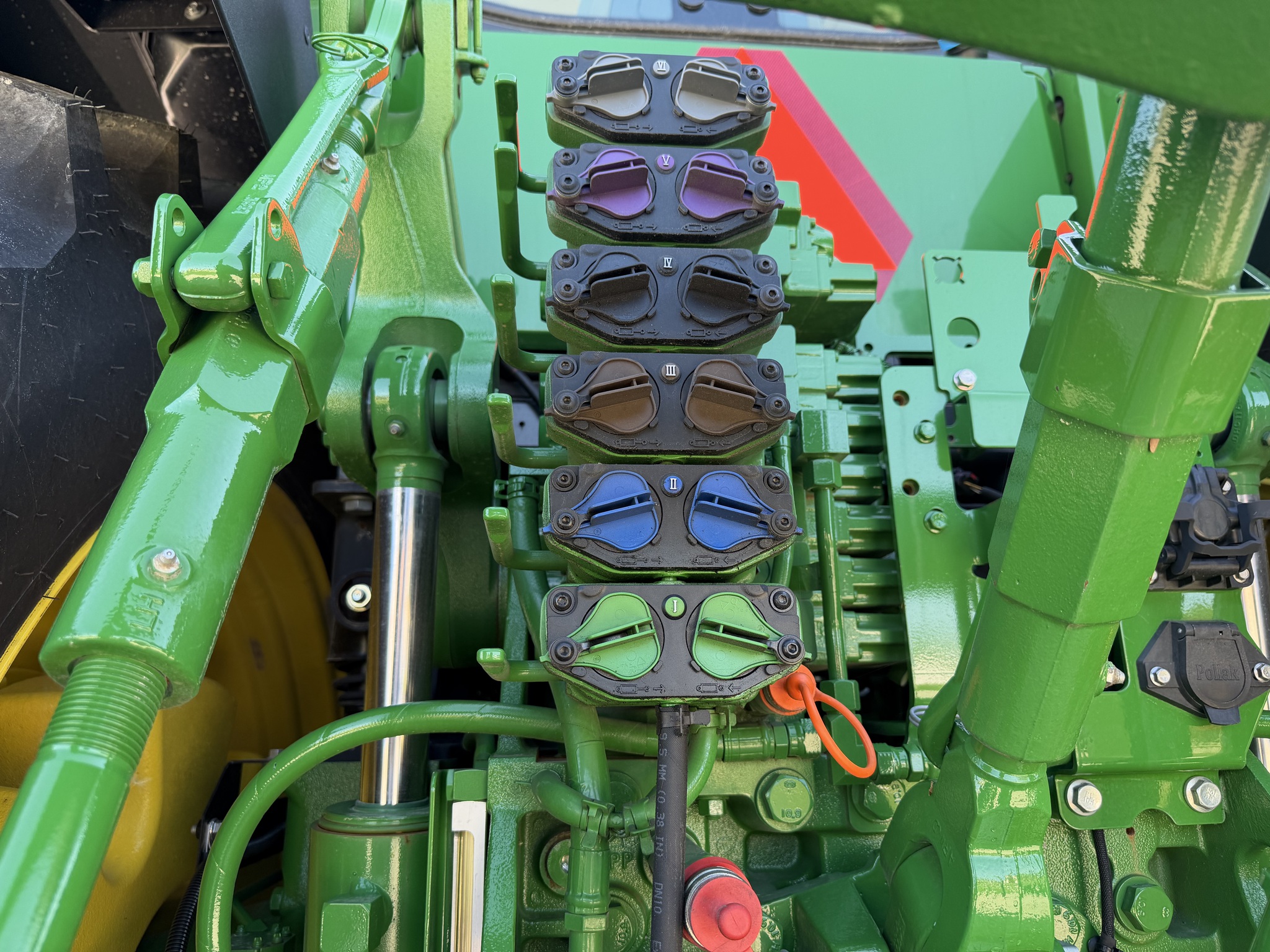 2023 John Deere 7R 350 Image 9