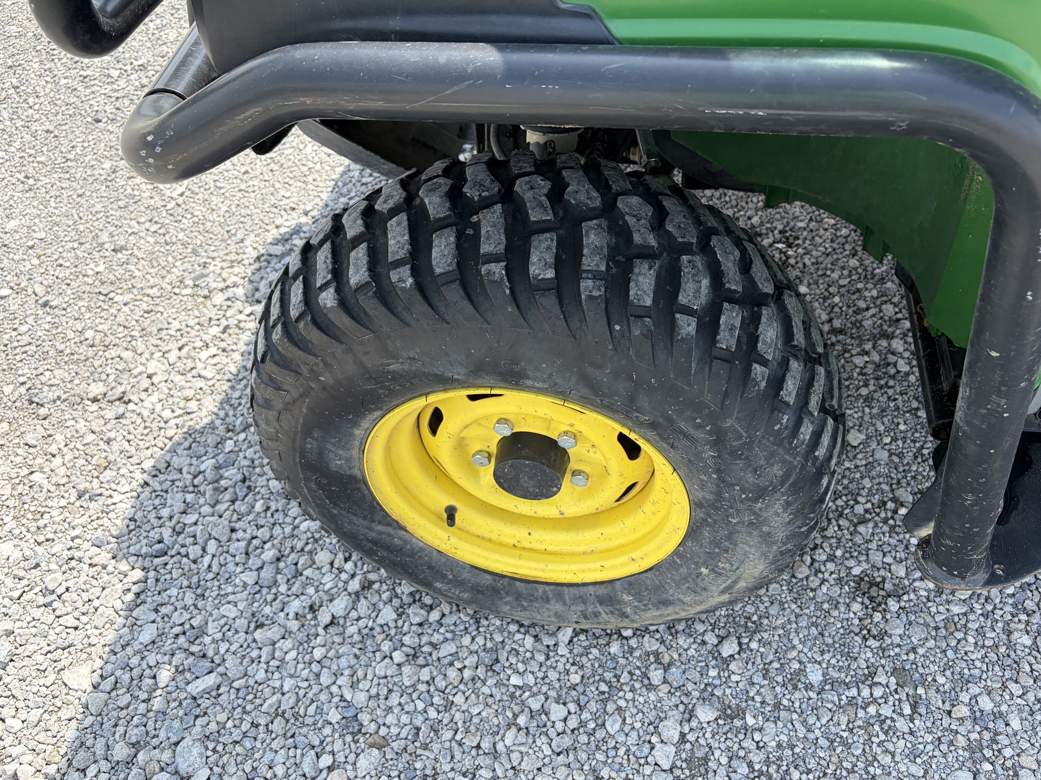2013 John Deere XUV 825I GREEN Image 15