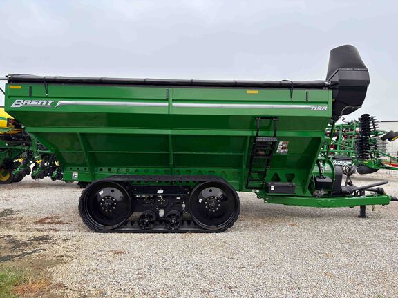 Used 2024 Brent 1198 Grain Carts at Koenig Equipment in Greenville, OH - Photo4
