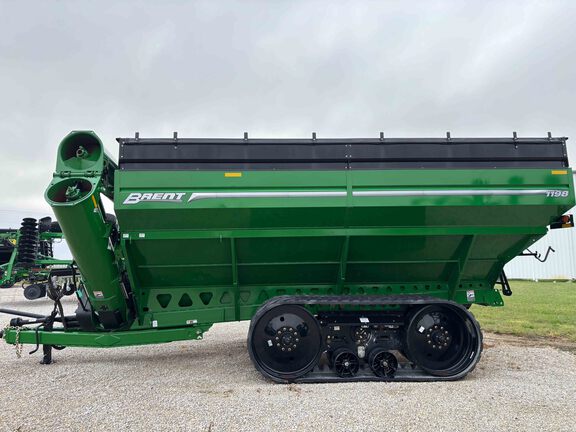 Used 2024 Brent 1198 Grain Carts at Koenig Equipment in Greenville, OH - Photo1