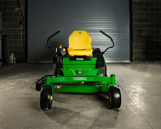 New In-Stock 2026 John Deere Z315E Zero Turn Mowers at Horizon Ag & Turf in Horizon Ag & Turf,  - Photo5
