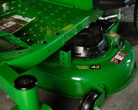 New In-Stock 2026 John Deere Z315E Zero Turn Mowers at Horizon Ag & Turf in Horizon Ag & Turf,  - Photo9