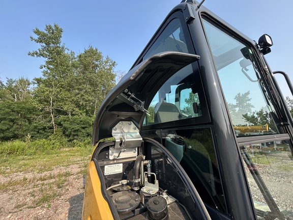 2024 John Deere 35 P