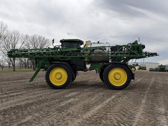 2024 John Deere 616R - Photo6