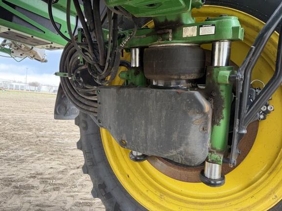 2024 John Deere 616R - Photo12