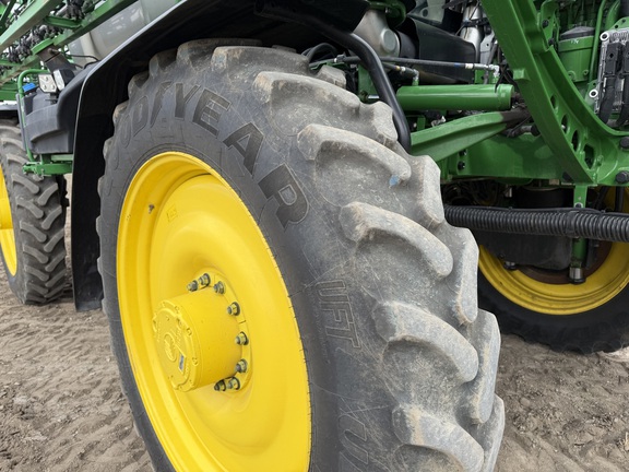 2024 John Deere 616R - Photo13