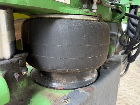 2024 John Deere 616R - Photo14