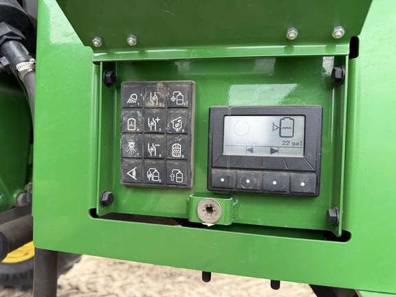 2024 John Deere 616R - Photo27