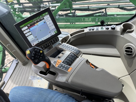 2024 John Deere 616R - Photo39