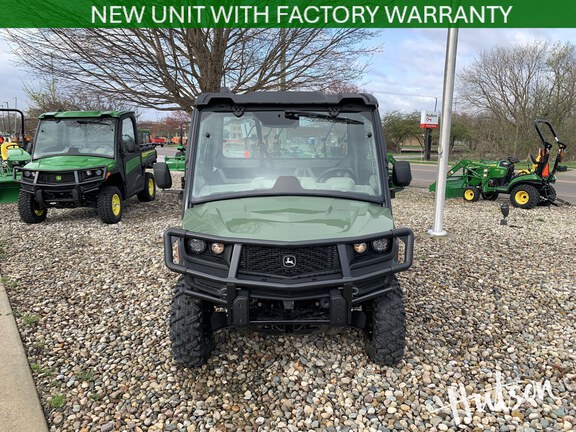 Photo of 2025 John Deere XUV 845R Premium Cab