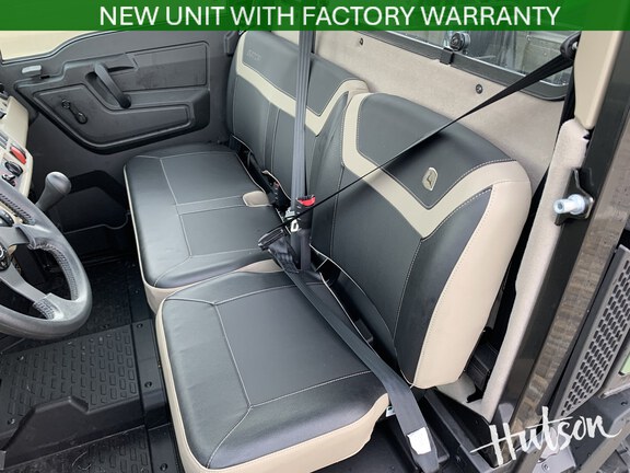 Photo of 2025 John Deere XUV 845R Premium Cab