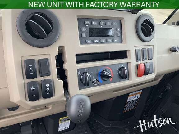 Photo of 2025 John Deere XUV 845R Premium Cab