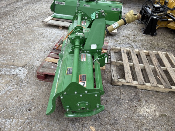 Used 2020 John Deere JD665 Compact Utility Tractor Attachments at Horizon Ag & Turf in Westlock, AB - Photo2