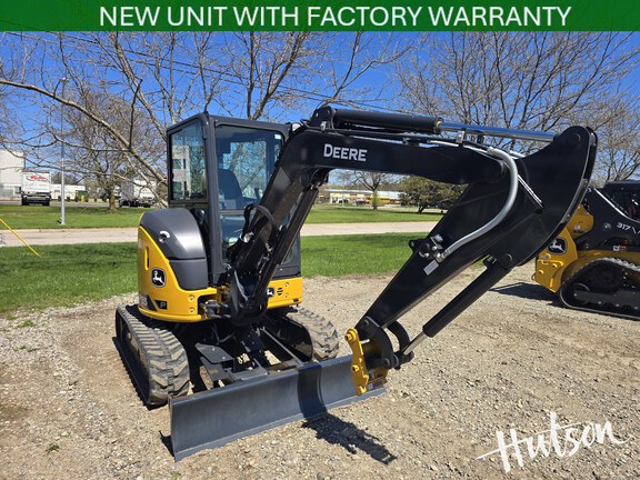 Photo of John Deere 35 P