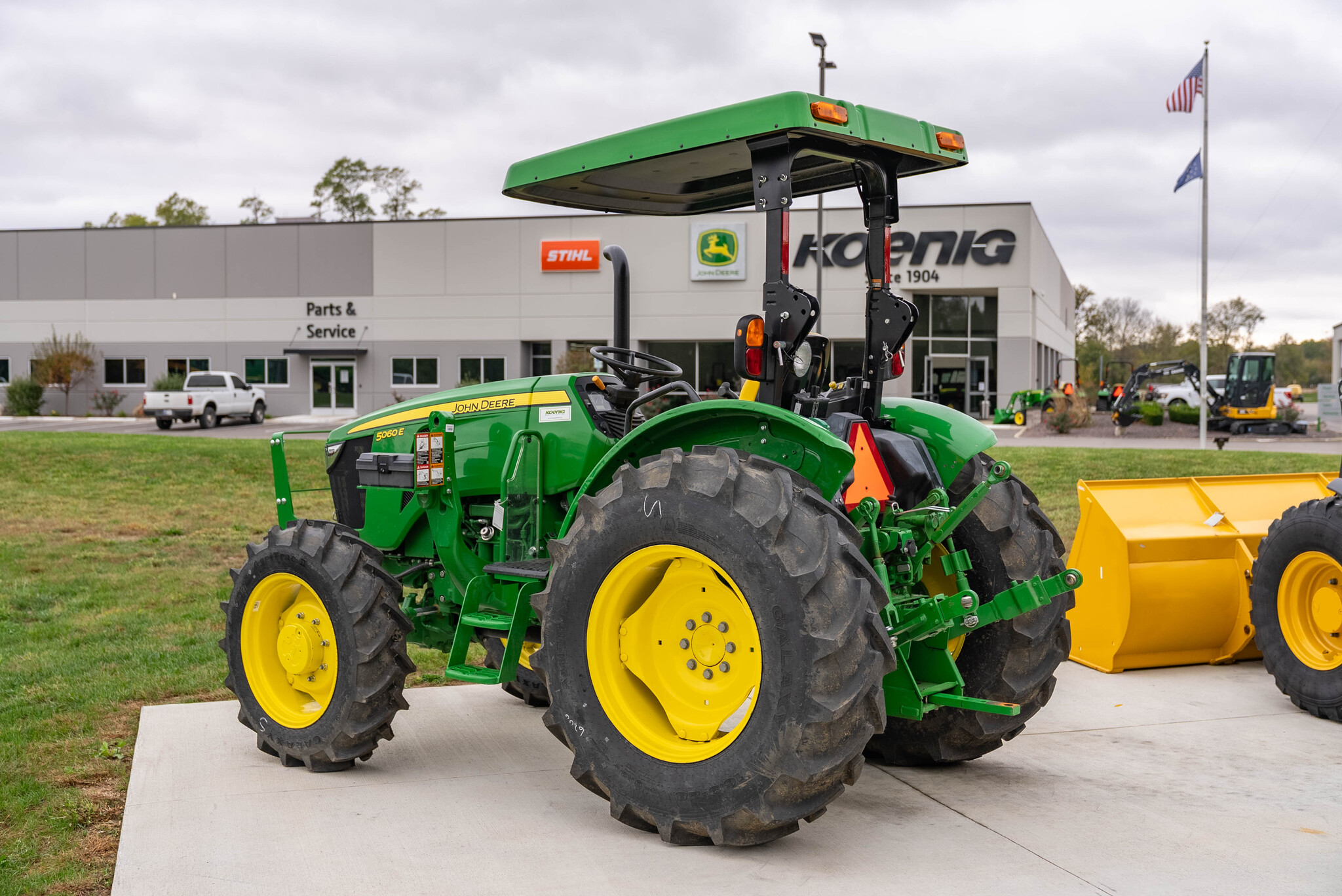 Used 2023 John Deere 5060E Utility Tractors at Koenig Equipment in Knightstown, IN - PhotoXL2