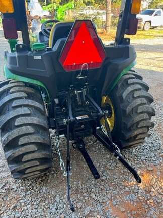2025 John Deere 3038E-2
