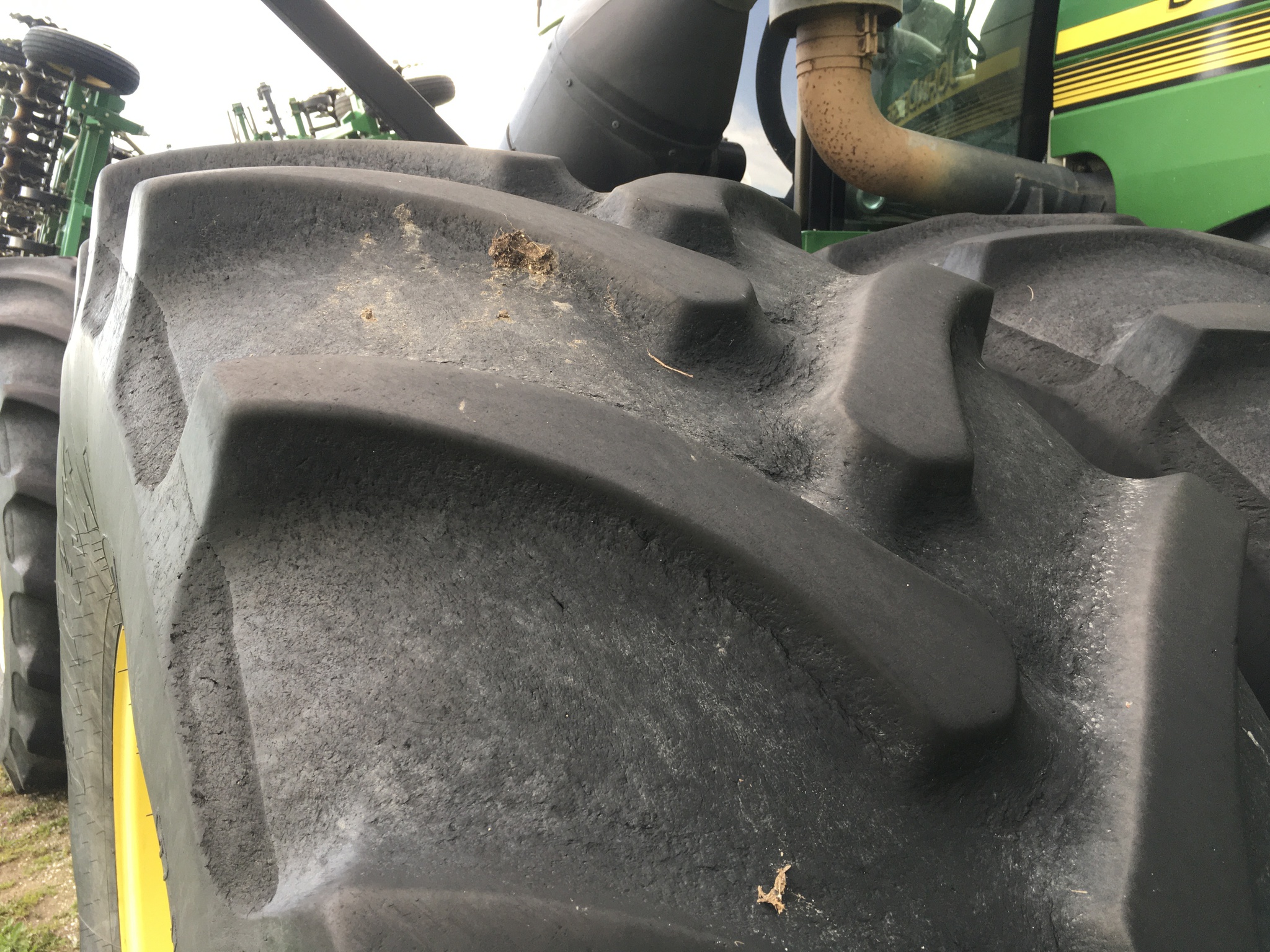 2004 John Deere 9220 Image 14