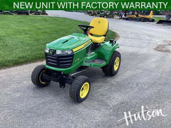 Photo of 2025 John Deere X739