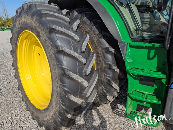 Photo of 2024 John Deere 6R 145